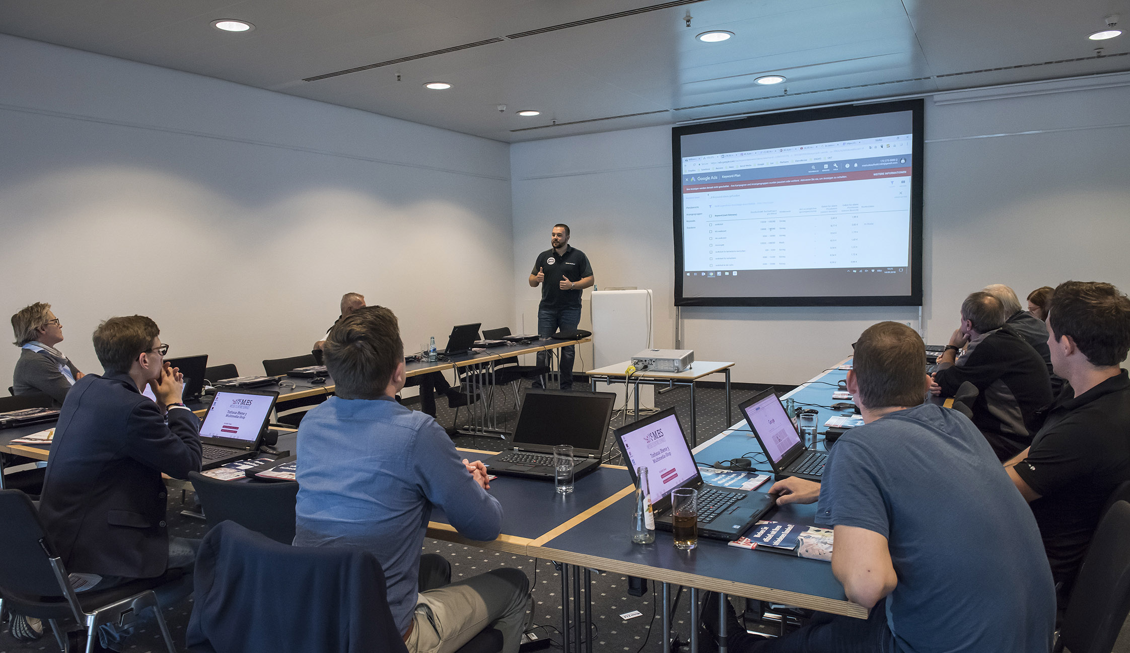 live-coaching-online-marketing-in-der-werkstatt